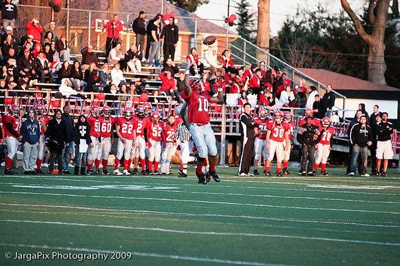CPHS_Football_vs_RidgefieldPark_2009-230.jpg