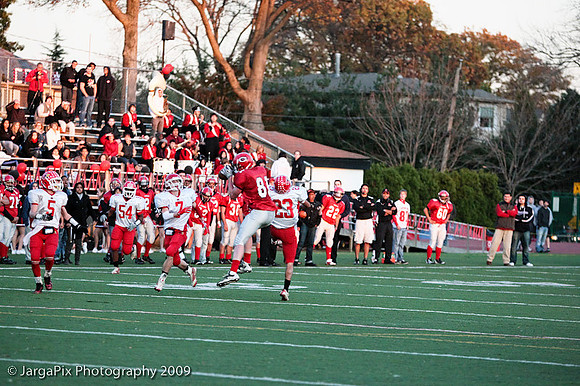 CPHS_Football_vs_RidgefieldPark_2009-240.jpg