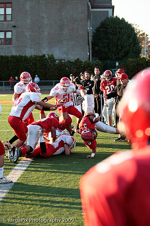 CPHS_Football_vs_RidgefieldPark_2009-165.jpg
