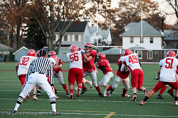 CPHS_Football_vs_RidgefieldPark_2009-264.jpg