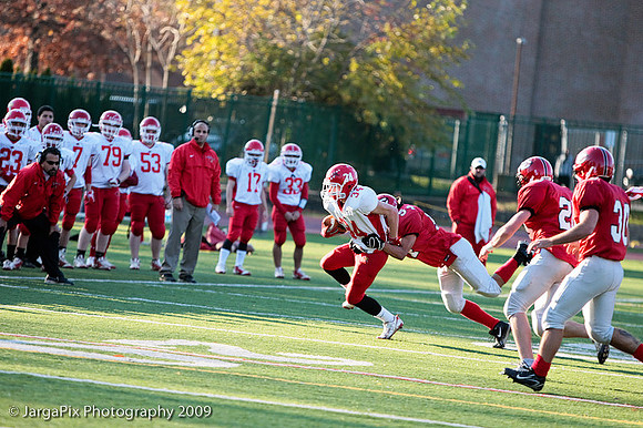 CPHS_Football_vs_RidgefieldPark_2009-103.jpg