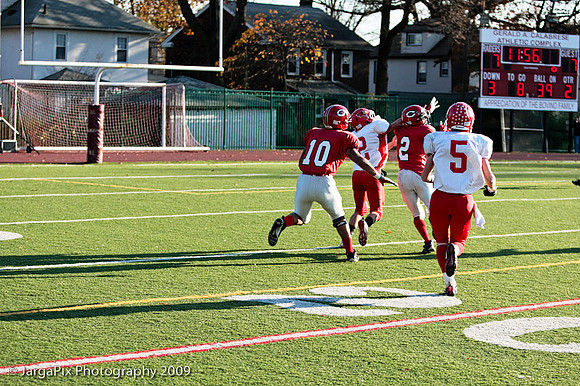 CPHS_Football_vs_RidgefieldPark_2009-069.jpg