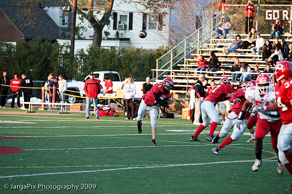 CPHS_Football_vs_RidgefieldPark_2009-206.jpg