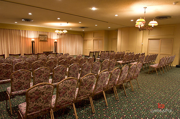 Macagna_Funeral_Home_CP-022