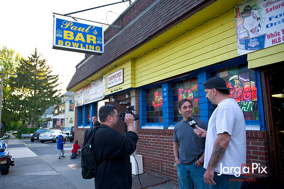 Odd_Man_In_Pauls_Bar-003