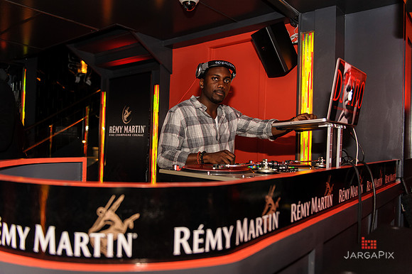 SOHO_EXP_REMY_MARTIN_LA_CENITA_ROBIN_THICKE_2014-026