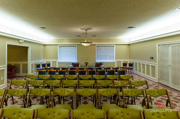 Macagna_Funeral_Home_Rutherford_2013-0007