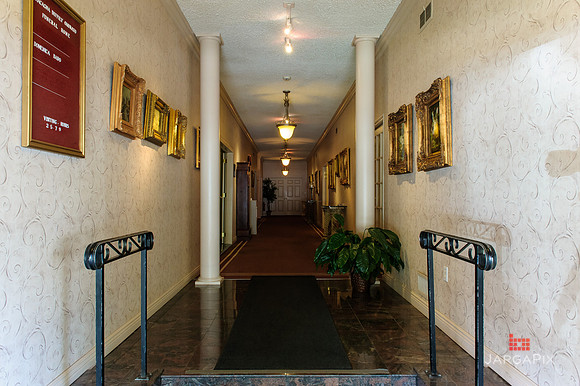 Macagna_Funeral_Home_Rutherford_2013-0003