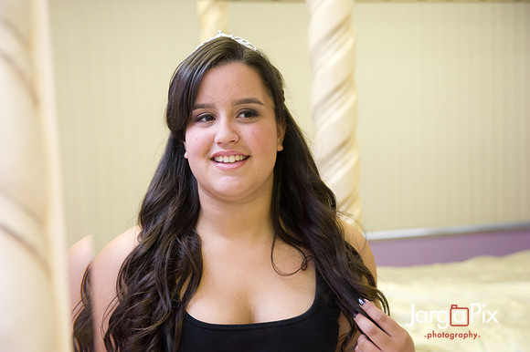 Empire Club Mardi Gras Sweet 16