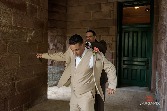 A_Celebs_Wedding_ChartHouse_5-1-2016-0155