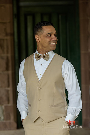 A_Celebs_Wedding_ChartHouse_5-1-2016-0149