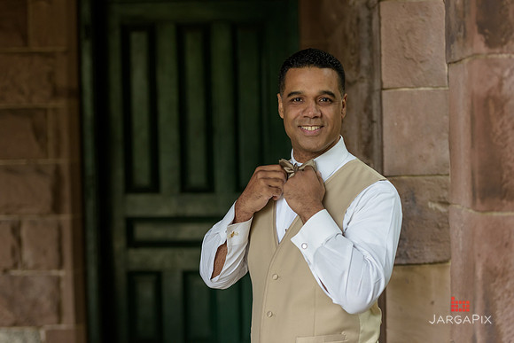 A_Celebs_Wedding_ChartHouse_5-1-2016-0143