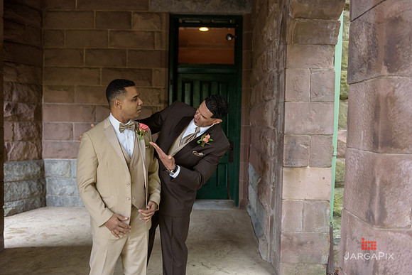 A_Celebs_Wedding_ChartHouse_5-1-2016-0159