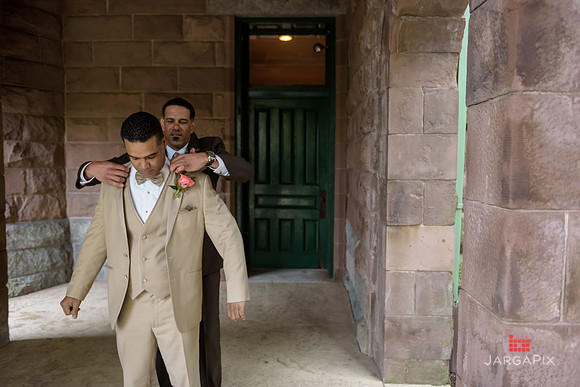 A_Celebs_Wedding_ChartHouse_5-1-2016-0157