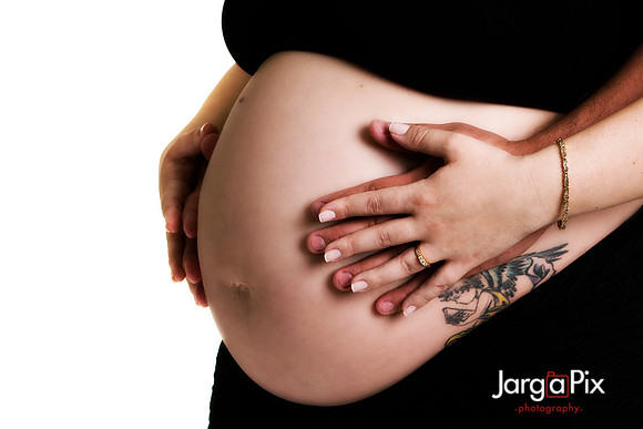 Sarah's Maternity-044.jpg