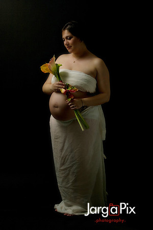 Sarah's Maternity-396.jpg