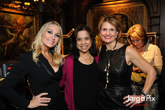 Posche_Fashion_Show_Scott_Kay_2013-011