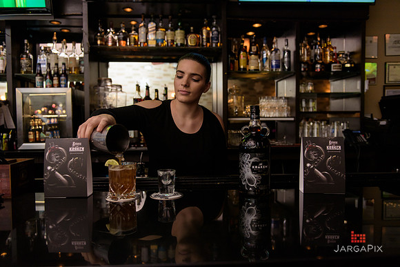 Soho_Exp_Kraken_Luna_Woodfire-139