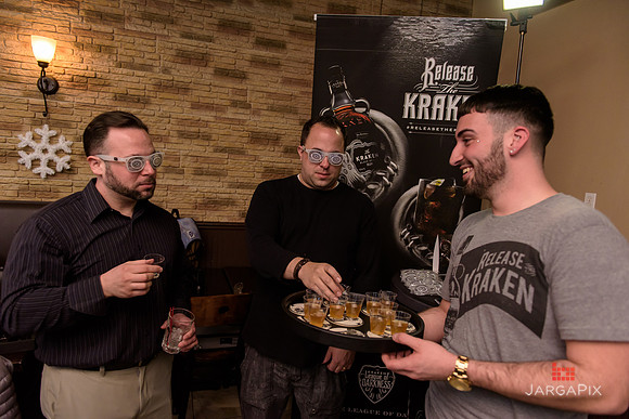 Soho_Exp_Kraken_Luna_Woodfire-109
