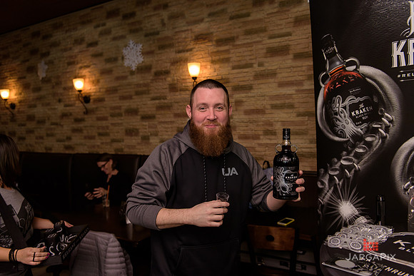 Soho_Exp_Kraken_Luna_Woodfire-077
