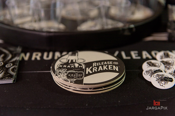 Soho_Exp_Kraken_Luna_Woodfire-009