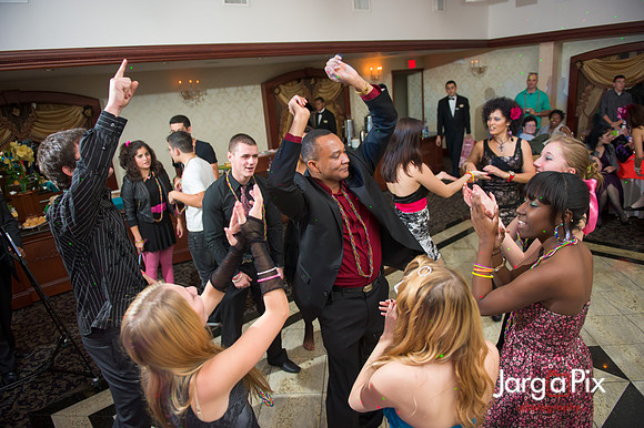 Macallusos 1980s Themed Sweet 16