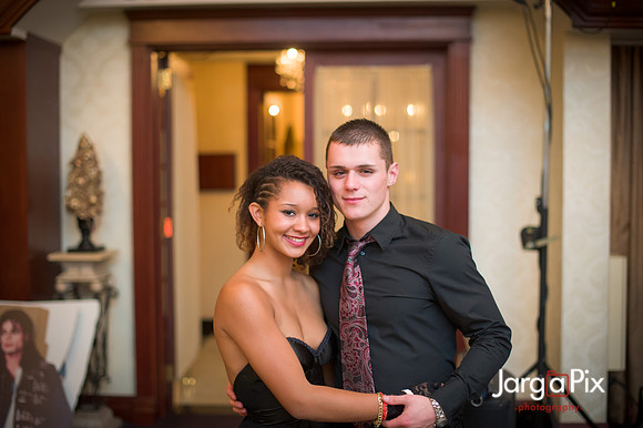 Macallusos 1980s Themed Sweet 16