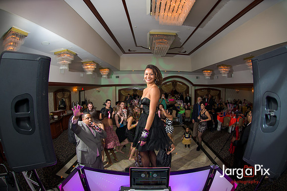 Macallusos 1980s Themed Sweet 16