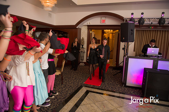 Macallusos 1980s Themed Sweet 16