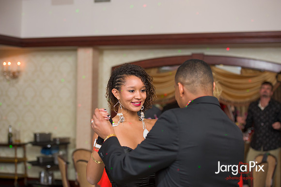 Macallusos 1980s Themed Sweet 16