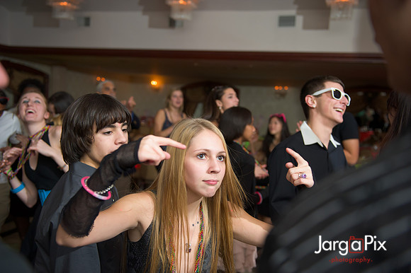 Macallusos 1980s Themed Sweet 16