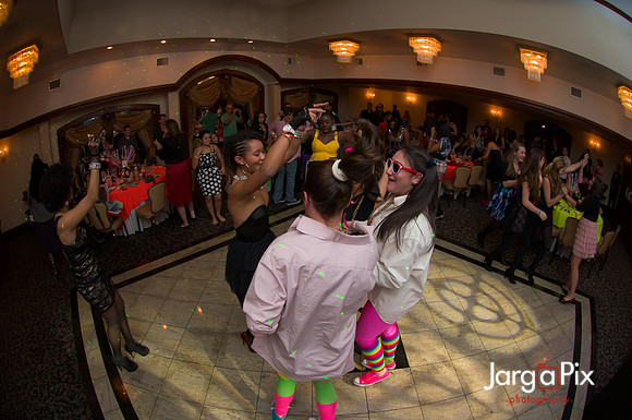 Macallusos 1980s Themed Sweet 16