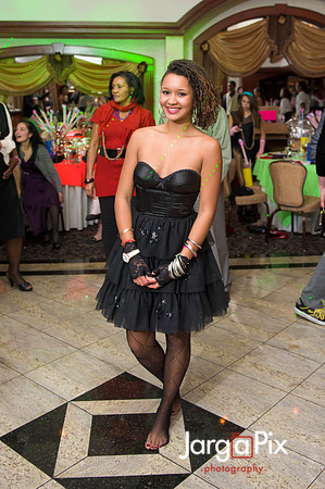 Macallusos 1980s Themed Sweet 16