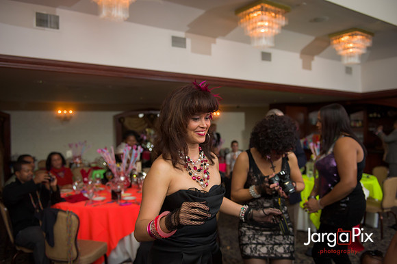 Macallusos 1980s Themed Sweet 16