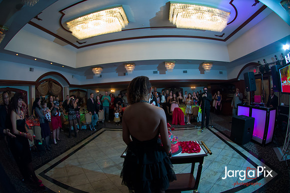 Macallusos 1980s Themed Sweet 16