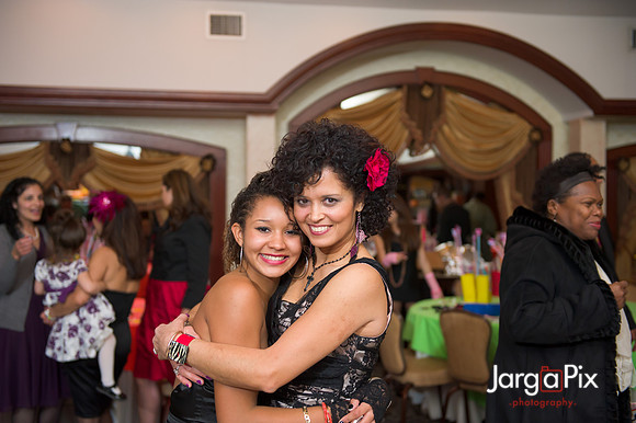 Macallusos 1980s Themed Sweet 16