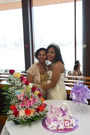 Taina's_16th_Birthday_Brunch-092