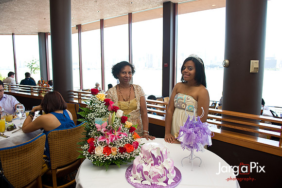 Taina's_16th_Birthday_Brunch-088
