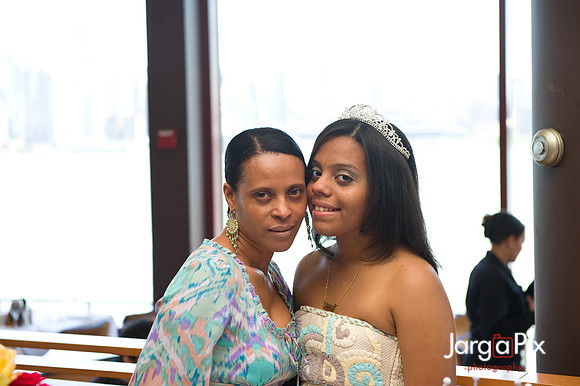 Taina's_16th_Birthday_Brunch-095