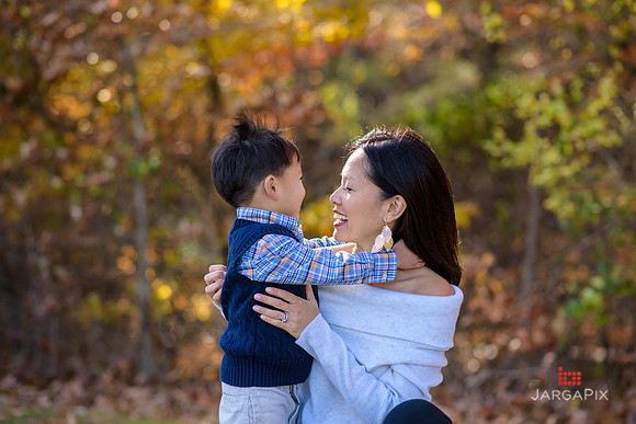 Ferdinand_Family_Session_Fall_2016-075