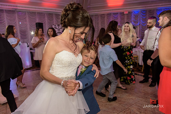 Andrea_Matt_Wedding_Preview-127