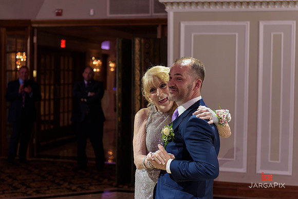 Andrea_Matt_Wedding_Preview-105