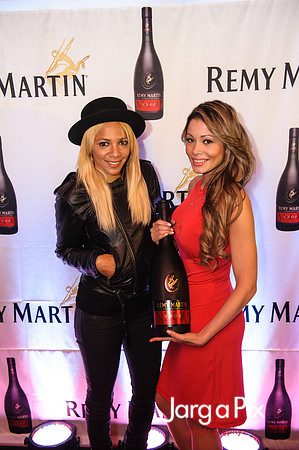 Robin_Thicke_Birthday_Remy_Martin_Soho_Exp_2013-216-06-006