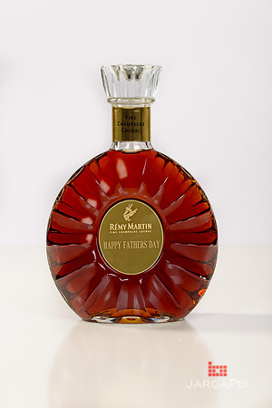 SoHo_Exp_Remy_Bottle_Shoot_2014-007