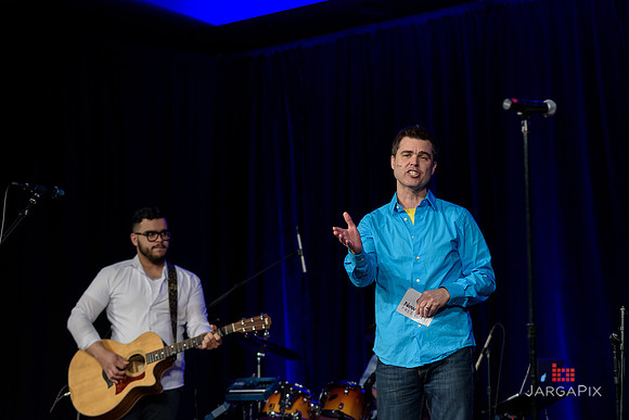 Liquid_Church_Easter_2015_New_Brunswick_Campus-066