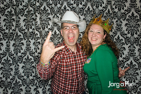 ISNB_Holiday_Party_2012-155