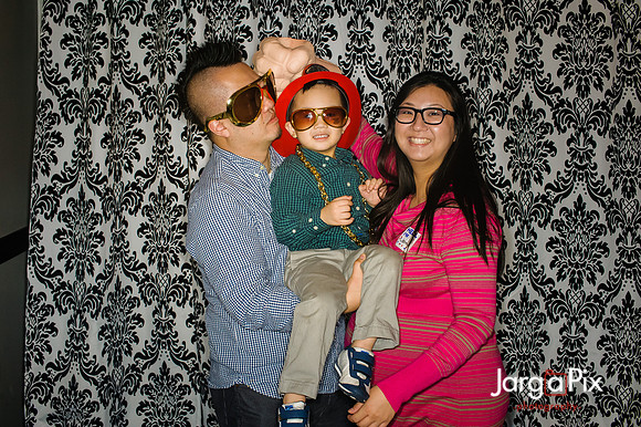 ISNB_Holiday_Party_2012-174