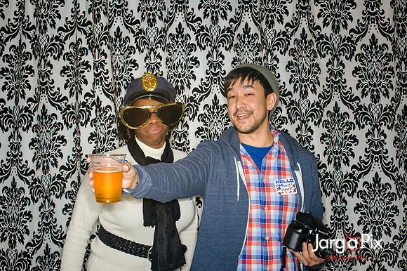 ISNB_Holiday_Party_2012-012