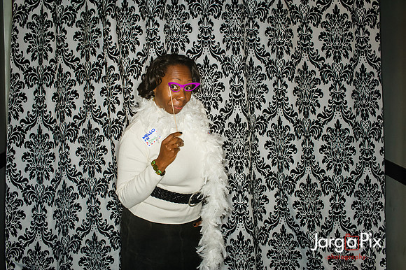 ISNB_Holiday_Party_2012-081