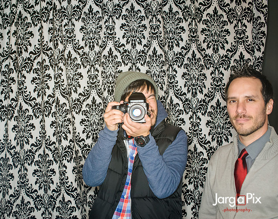 ISNB_Holiday_Party_2012-003